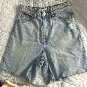 H&M high waisted mid length shorts
